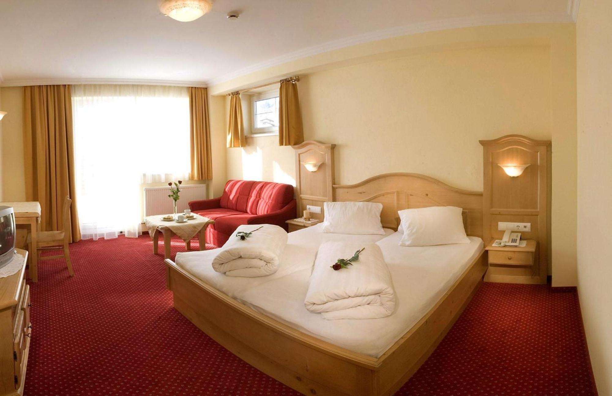 Hotel Vomperhof מראה חיצוני תמונה